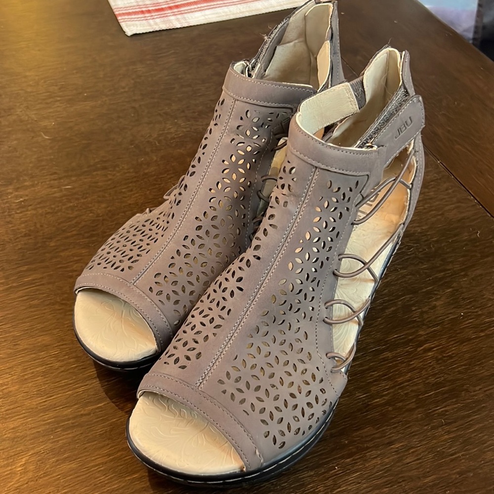Grey shoes